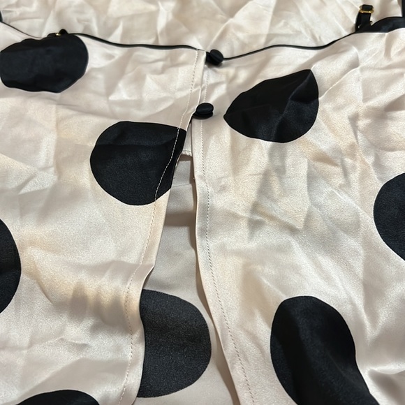 Victoria’s Secret satin polka dot camisole / pajama top - Picture 6 of 6